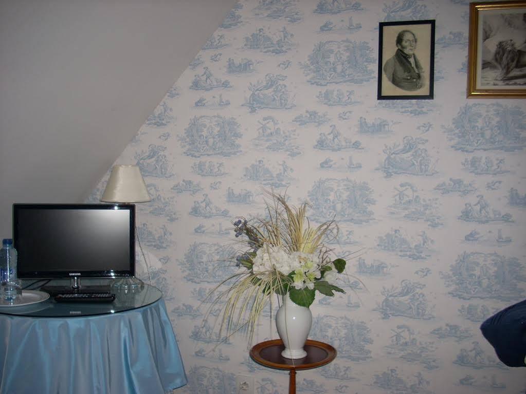 ชาโต ดอสทอฟเฟน อัลซัซ Hotel Osthoffen ภายนอก รูปภาพ